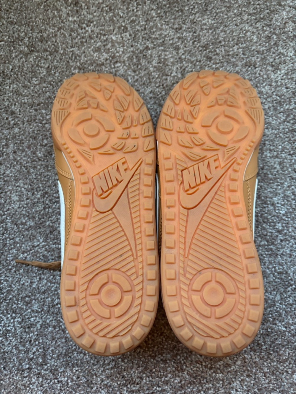 Nike Caramel/Tan Low-Top Sneakers with White Swoosh - Picture 3 of 5